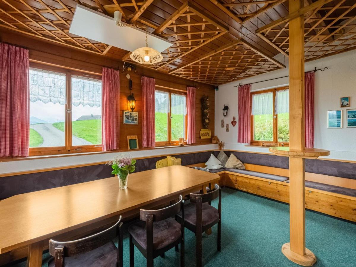 Vintage Holiday Home In Vorarlberg Near Ski Area Schwarzenberg im Bregenzerwald Dış mekan fotoğraf